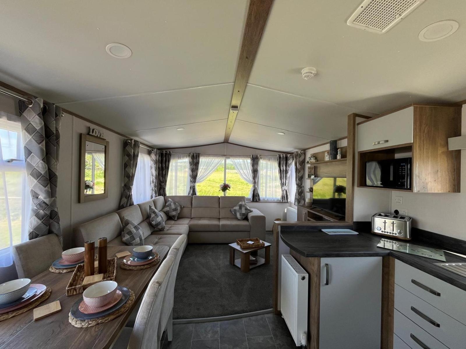 Visma Caravan Llanddwywe المظهر الخارجي الصورة