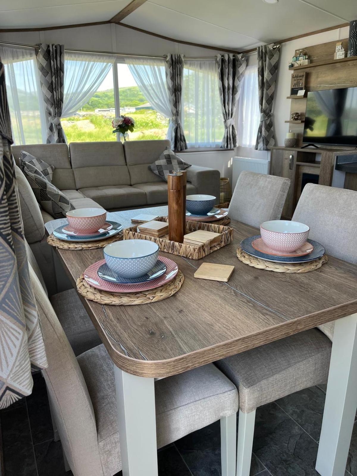 Visma Caravan Llanddwywe المظهر الخارجي الصورة