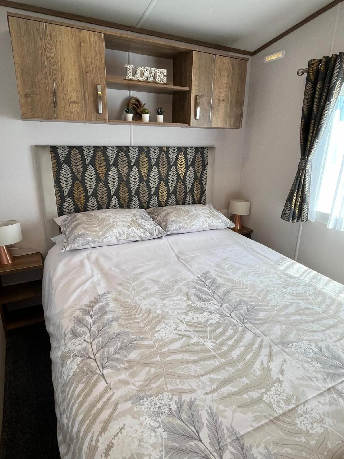 Visma Caravan Llanddwywe المظهر الخارجي الصورة