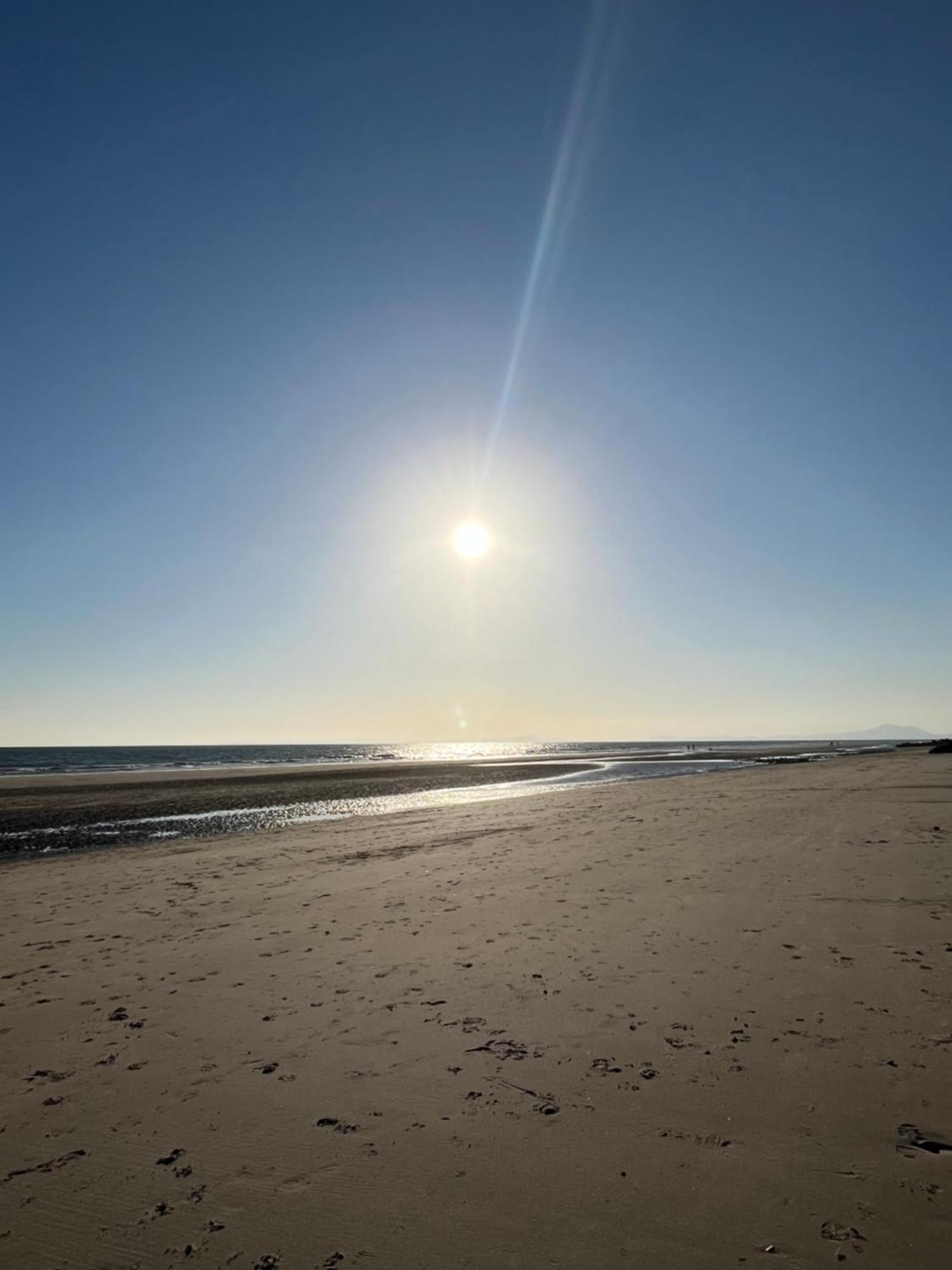 Visma Caravan Llanddwywe المظهر الخارجي الصورة